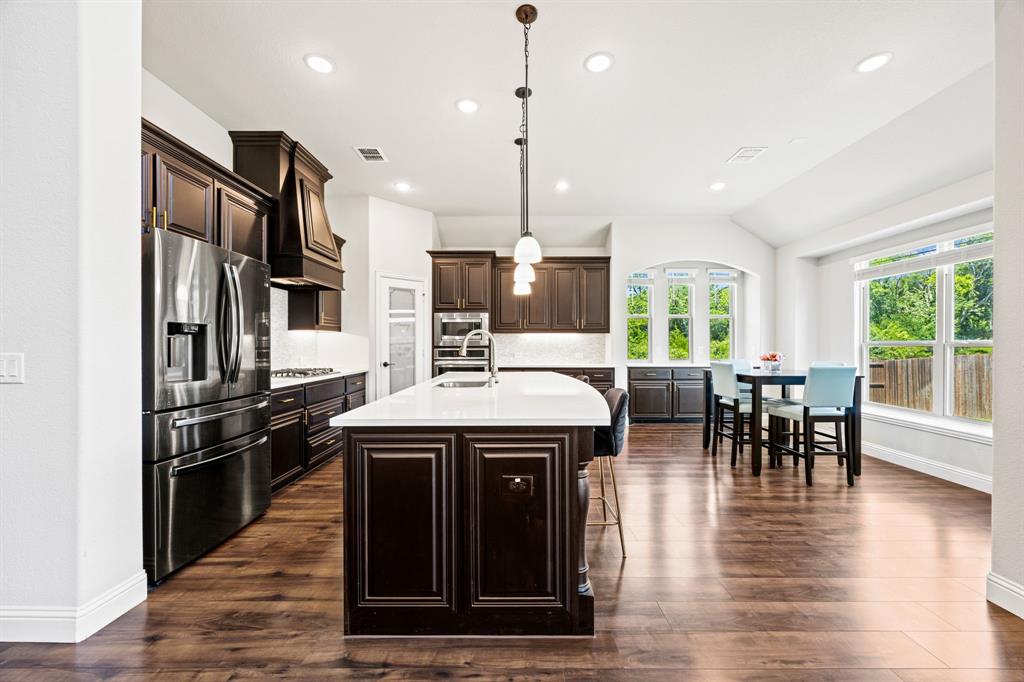 3253 Park Ridge Drive