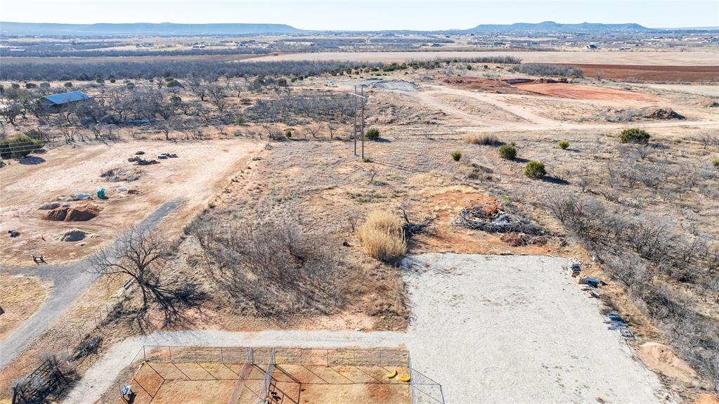 AO418 - Commercial Sale