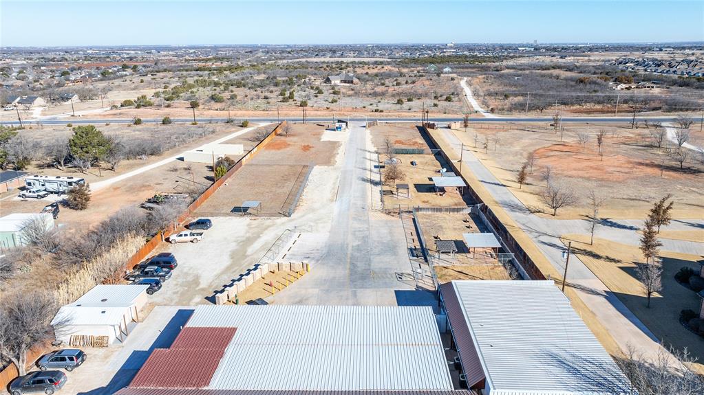 AO418 - Commercial Sale