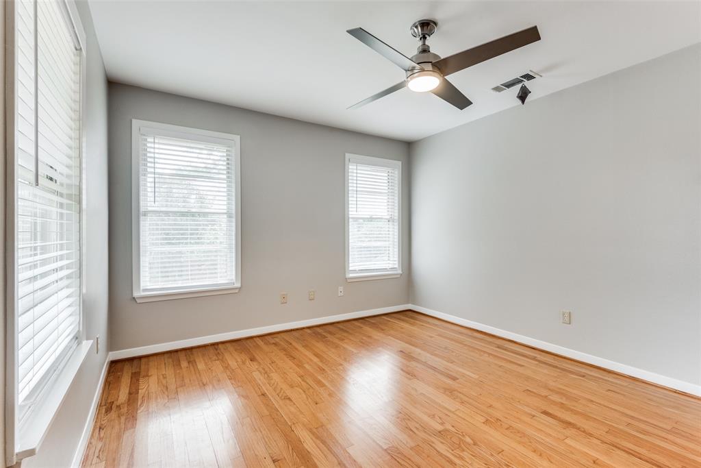 Hampton Plaza - Residential