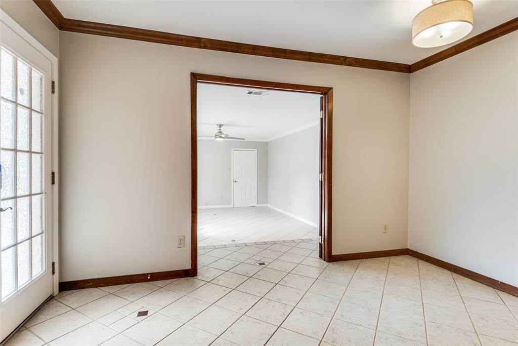 Hampton Plaza - Residential