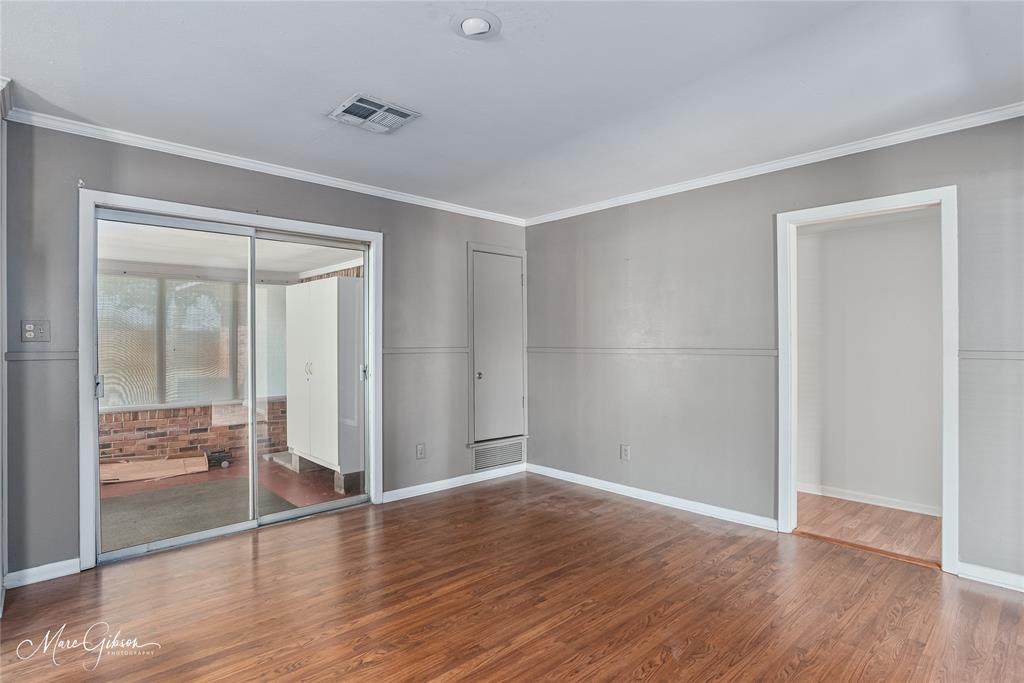 Shady Grove 01 - Residential