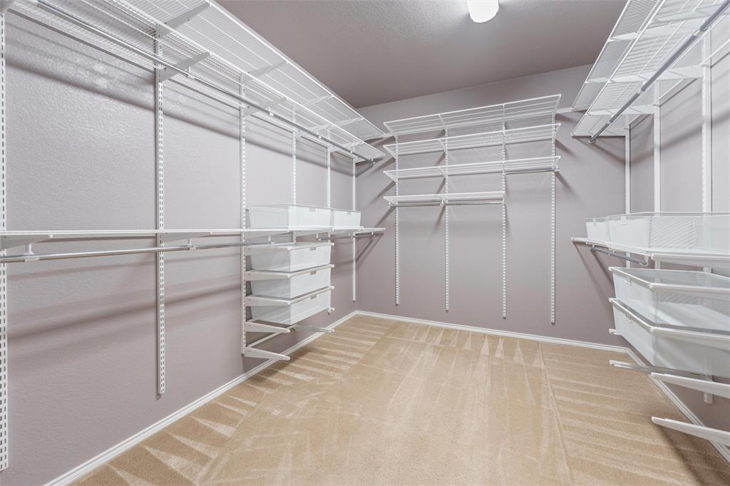 Fossil Park Estates - Residential Lease