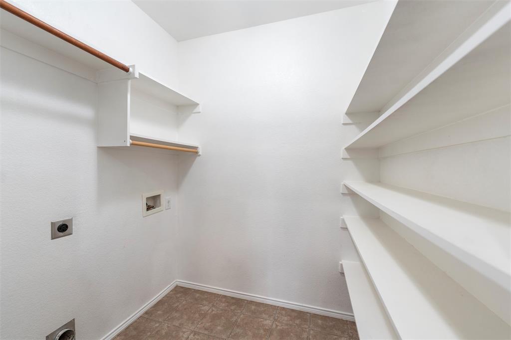 Fossil Park Estates - Residential Lease