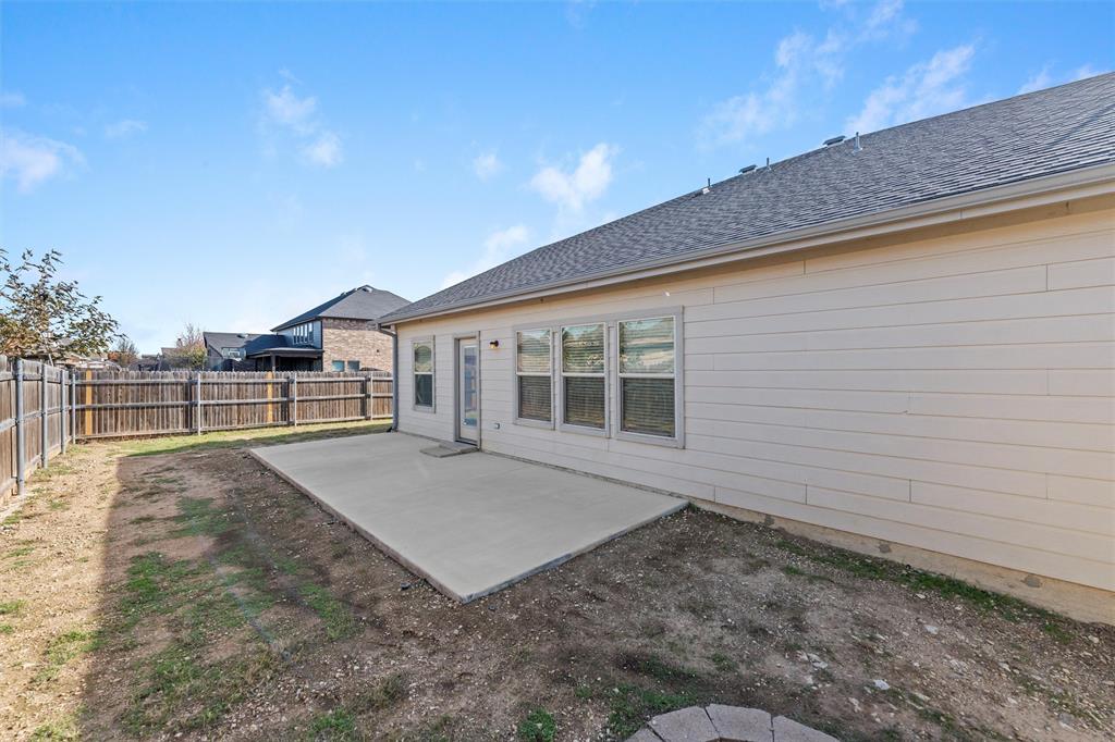 Fossil Park Estates - Residential Lease