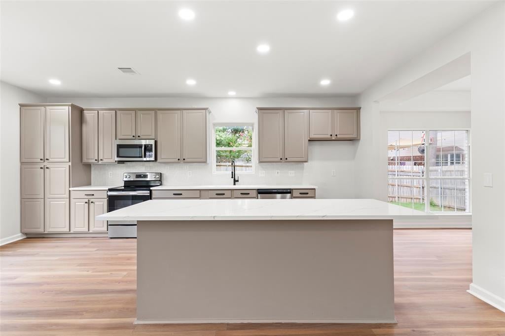 5423 Bryce Canyon Court