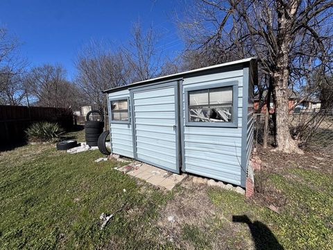 A home in Duncanville