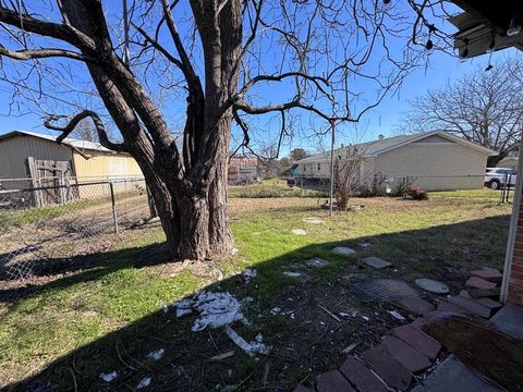 A home in Duncanville