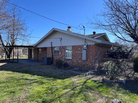 A home in Duncanville