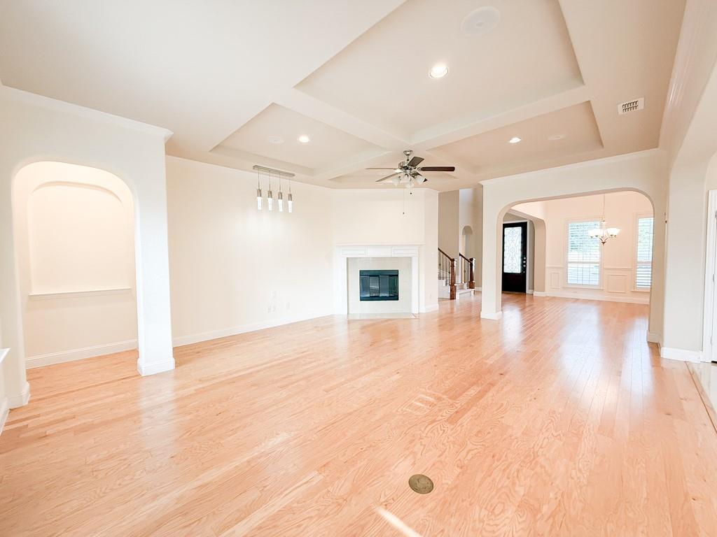 7048 Fullerton Circle