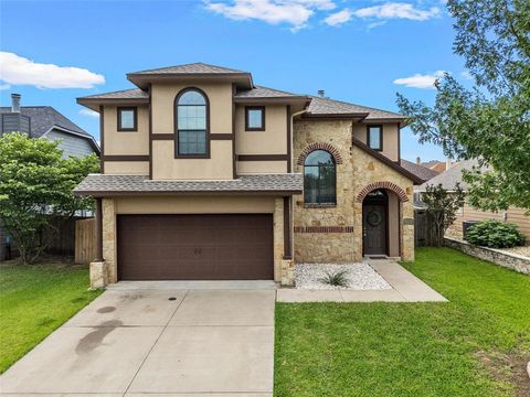 Photo of 10237 Condor Loop, Waco, TX 76708 (MLS # 21269686)