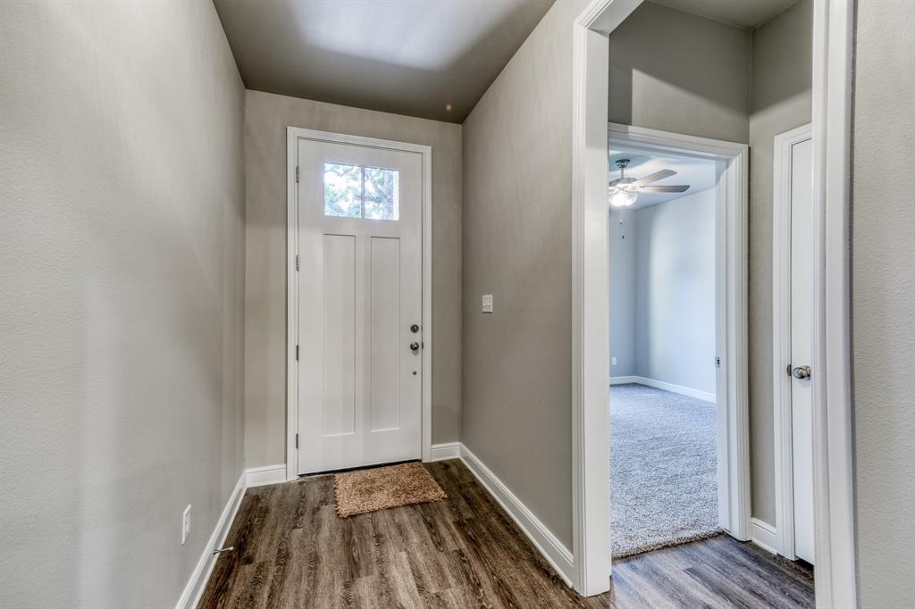 506,508,510 W West Oak Street