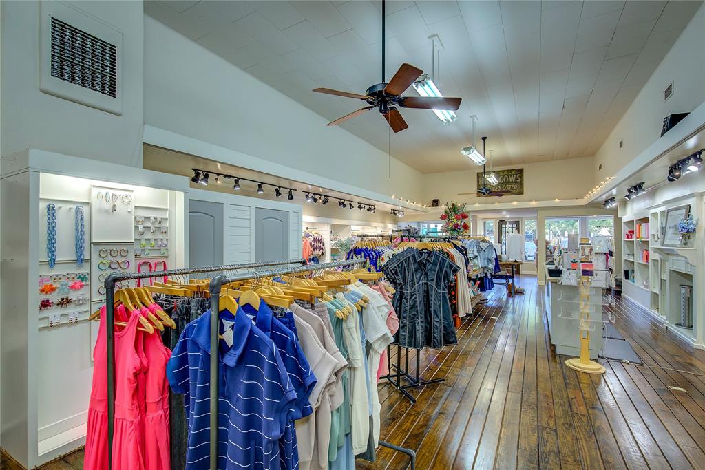 none - Commercial Sale