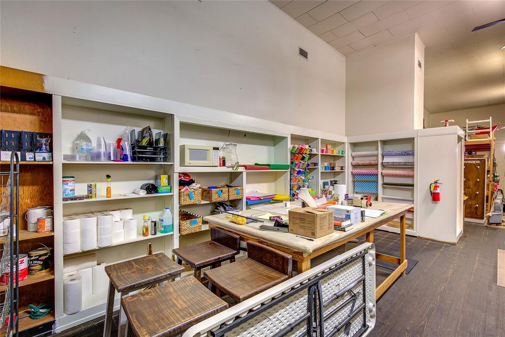 none - Commercial Sale