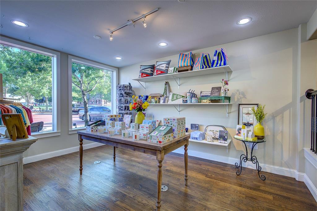 none - Commercial Sale