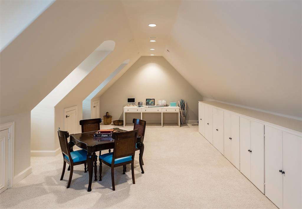 Hillcrest Park - Residential