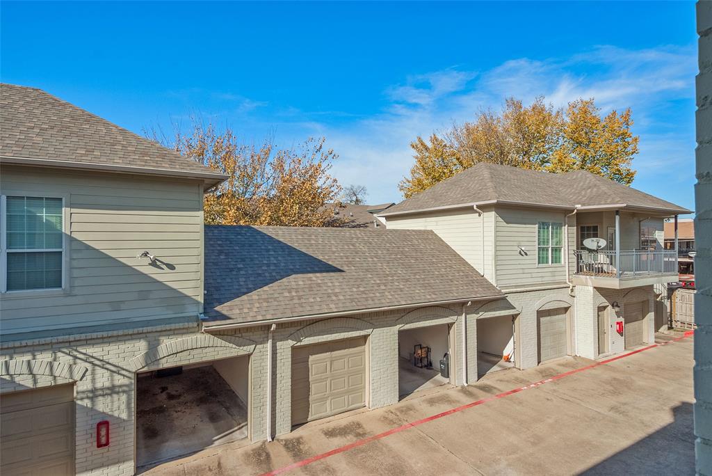 Fitzhugh Condos - Residential