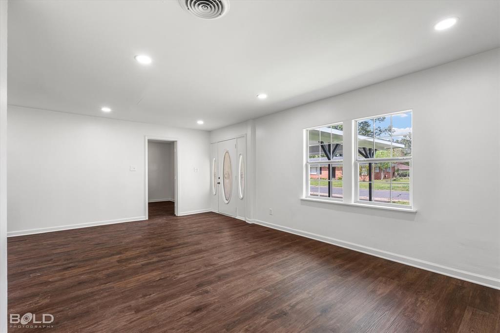 Annie Lou Heights - Residential