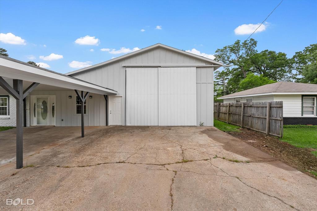 Annie Lou Heights - Residential