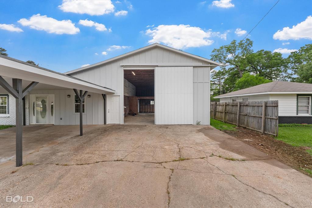 Annie Lou Heights - Residential