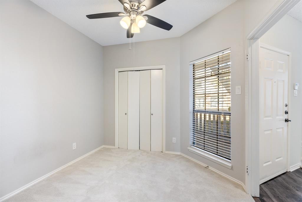 Townbluff Condo - Residential