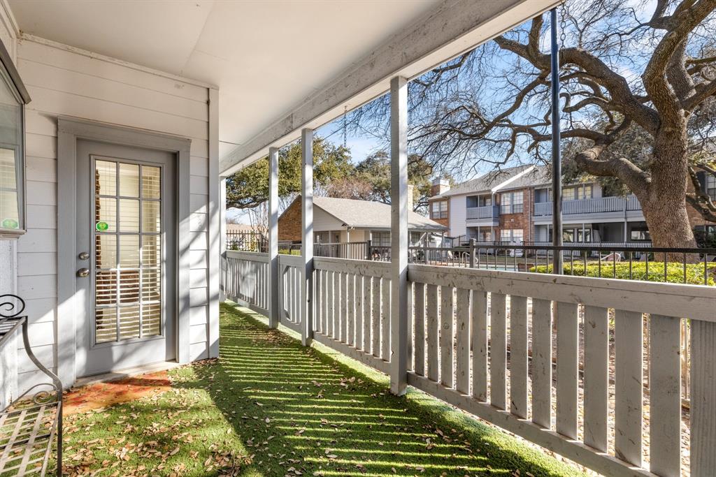 Townbluff Condo - Residential