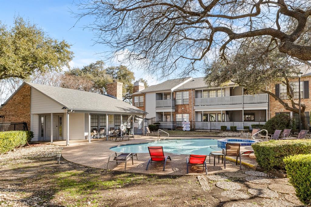 Townbluff Condo - Residential