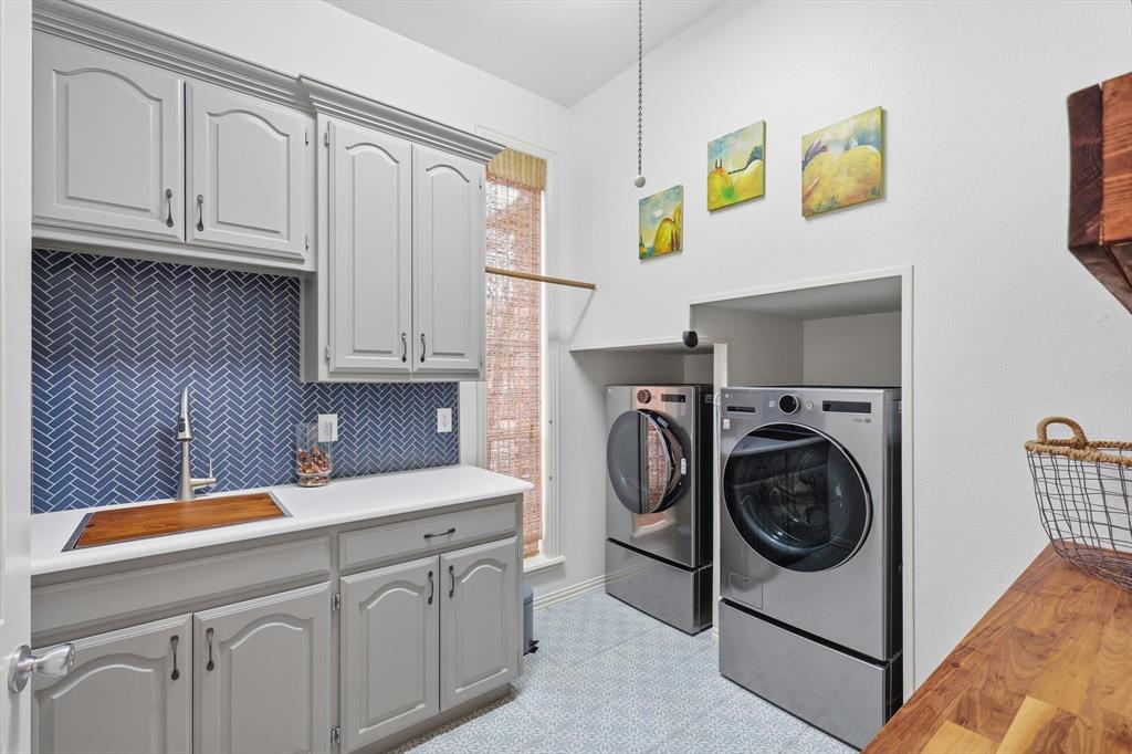 Shadow Wood Estates - Residential