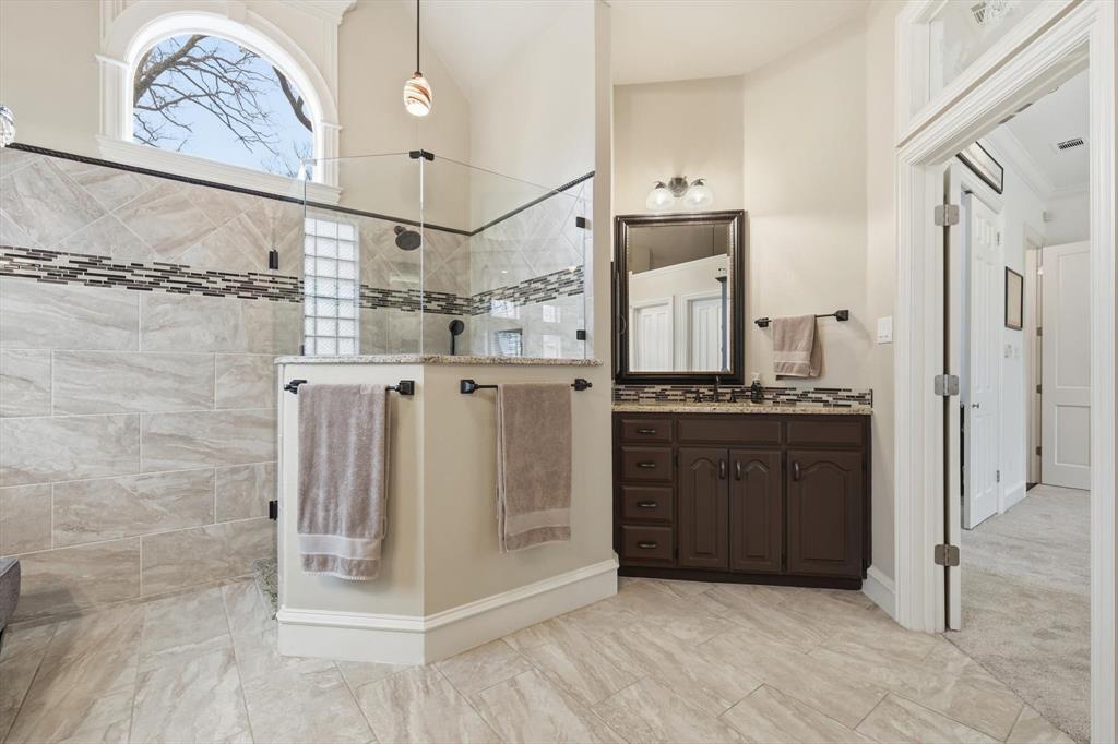 Shadow Wood Estates - Residential