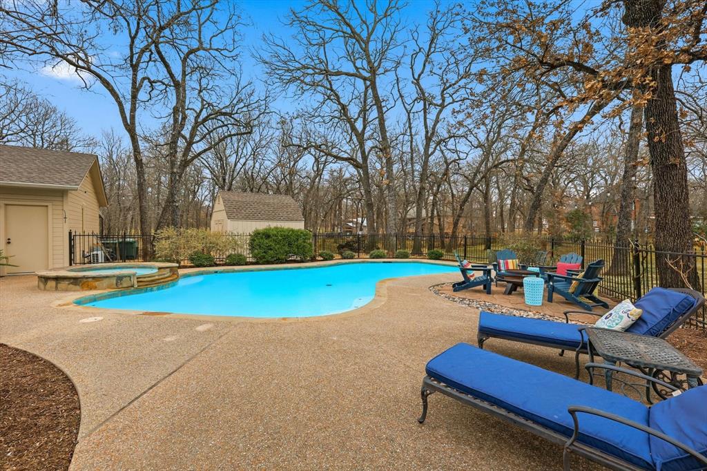 Shadow Wood Estates - Residential