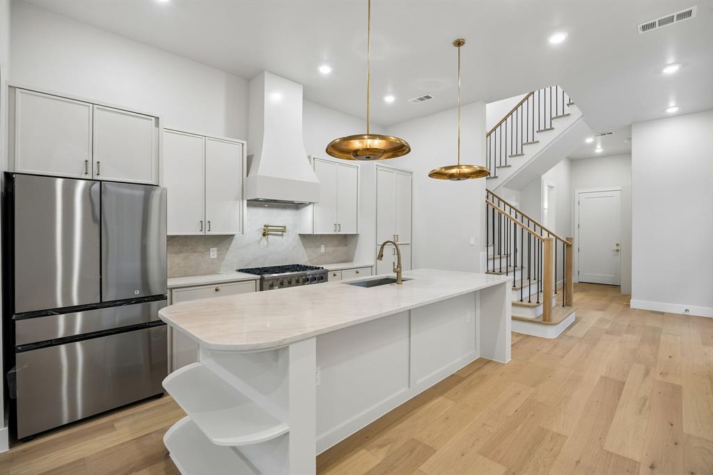 LACLEDE ADDN - Residential