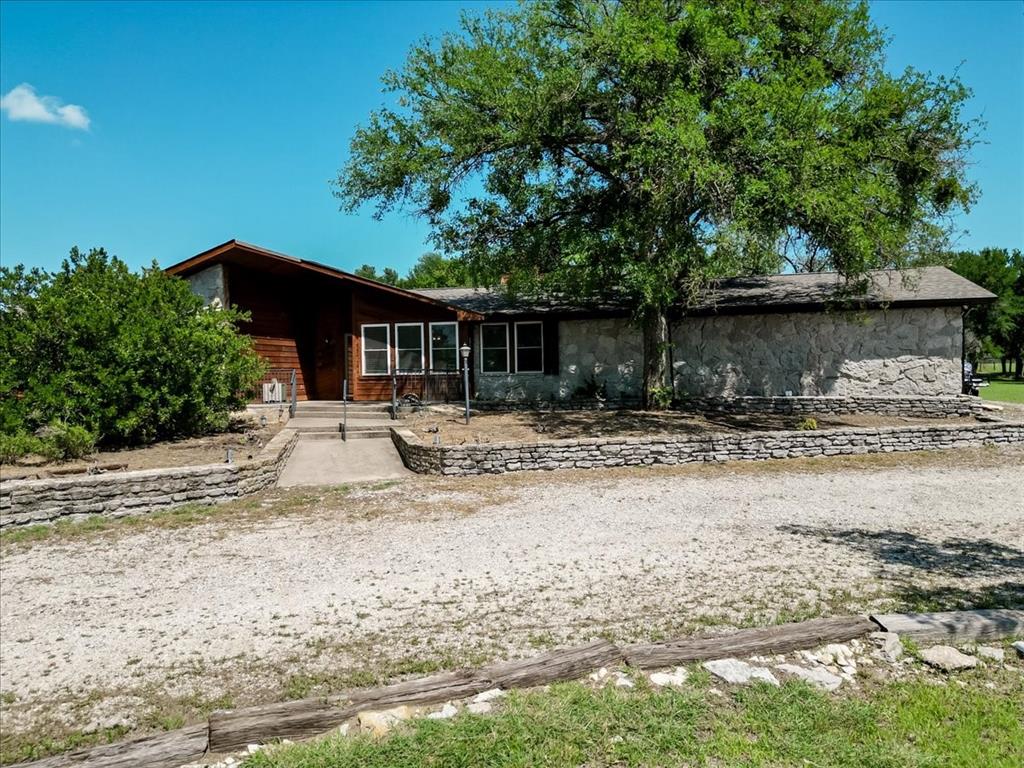 456 Vista Drive