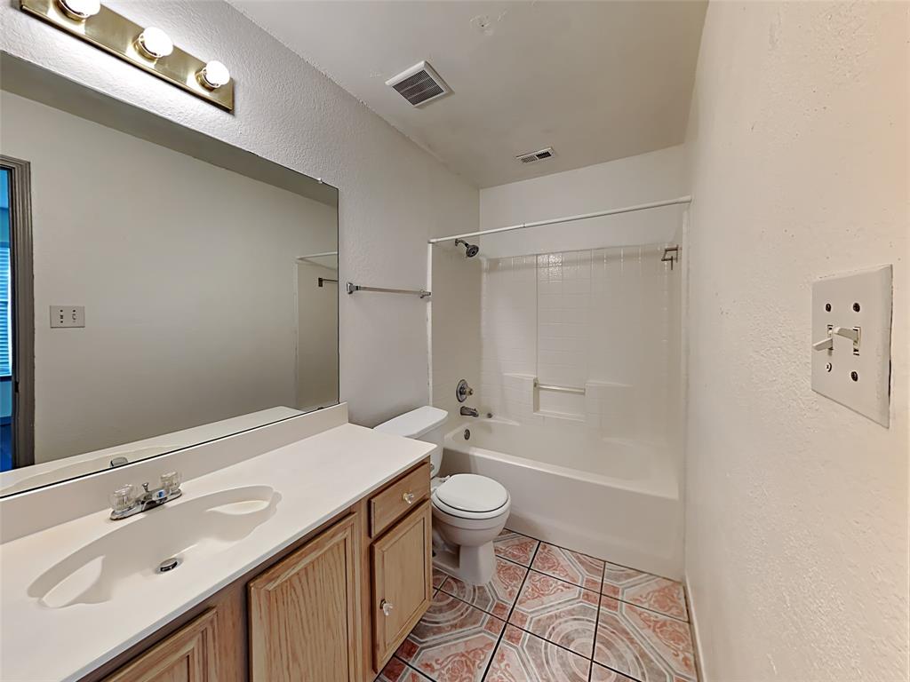 Hillside Oaks Ph 05 01 - Residential Lease