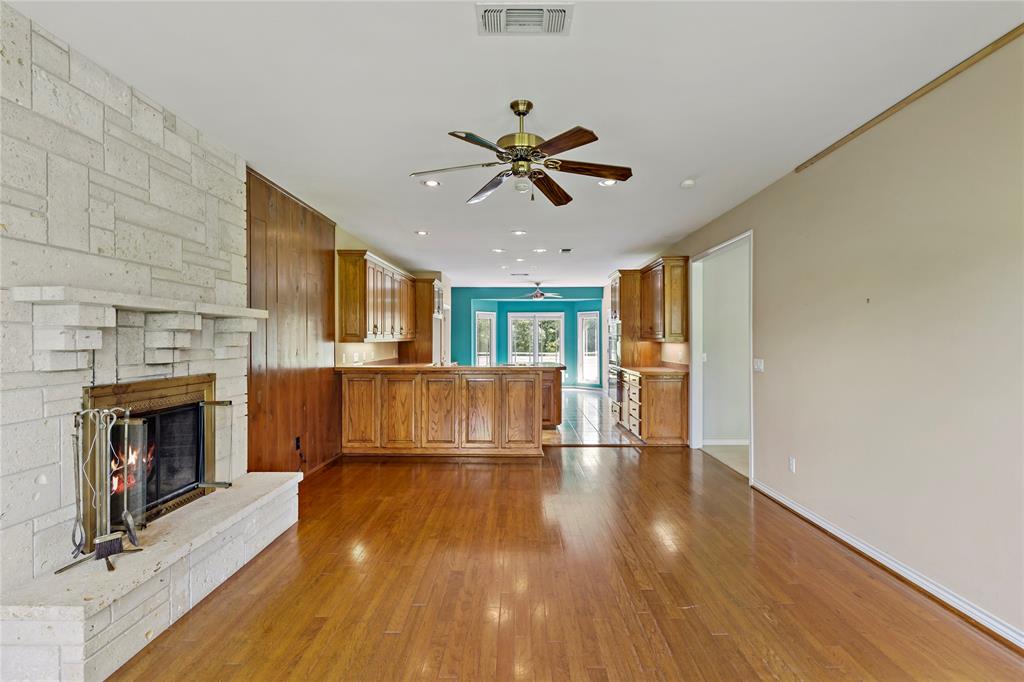 A1001 J W WILLIAMS SUr - Residential