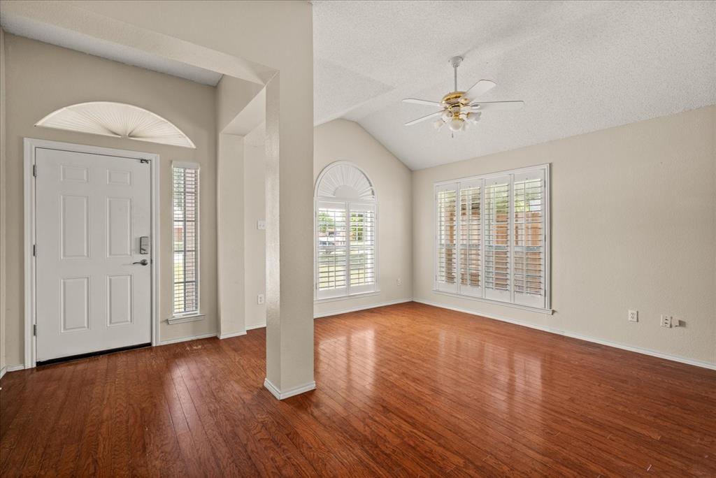 1214 Meadowbend Court