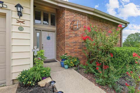 Photo of 124 Summer View Lane, Pottsboro, TX 75076 (MLS # 21334502)