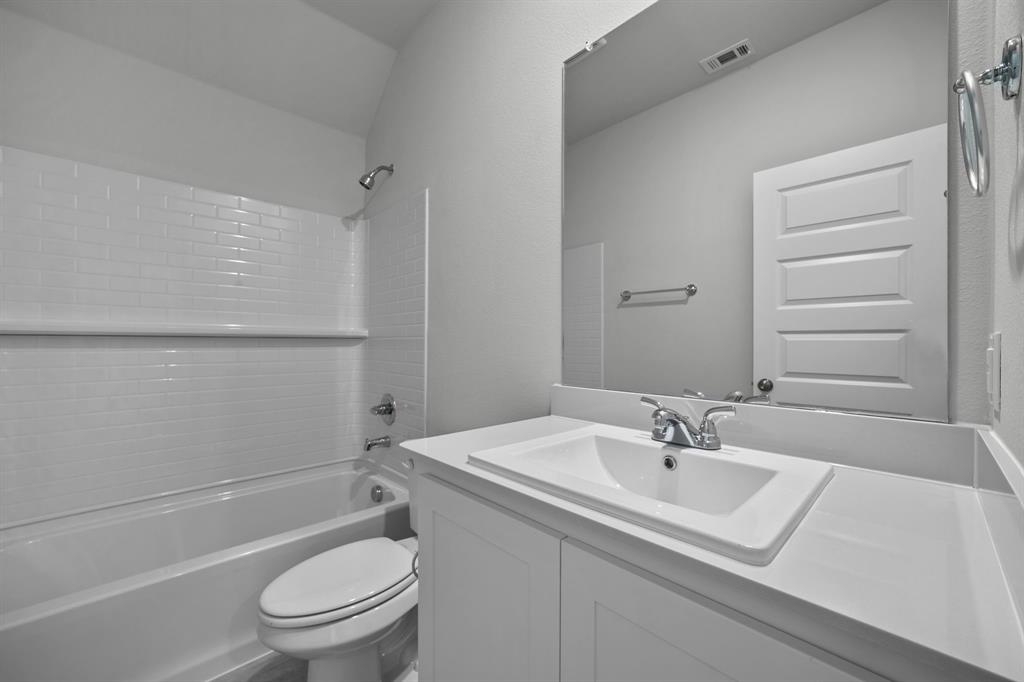 Rolling Ridge phase 1 - Residential Lease