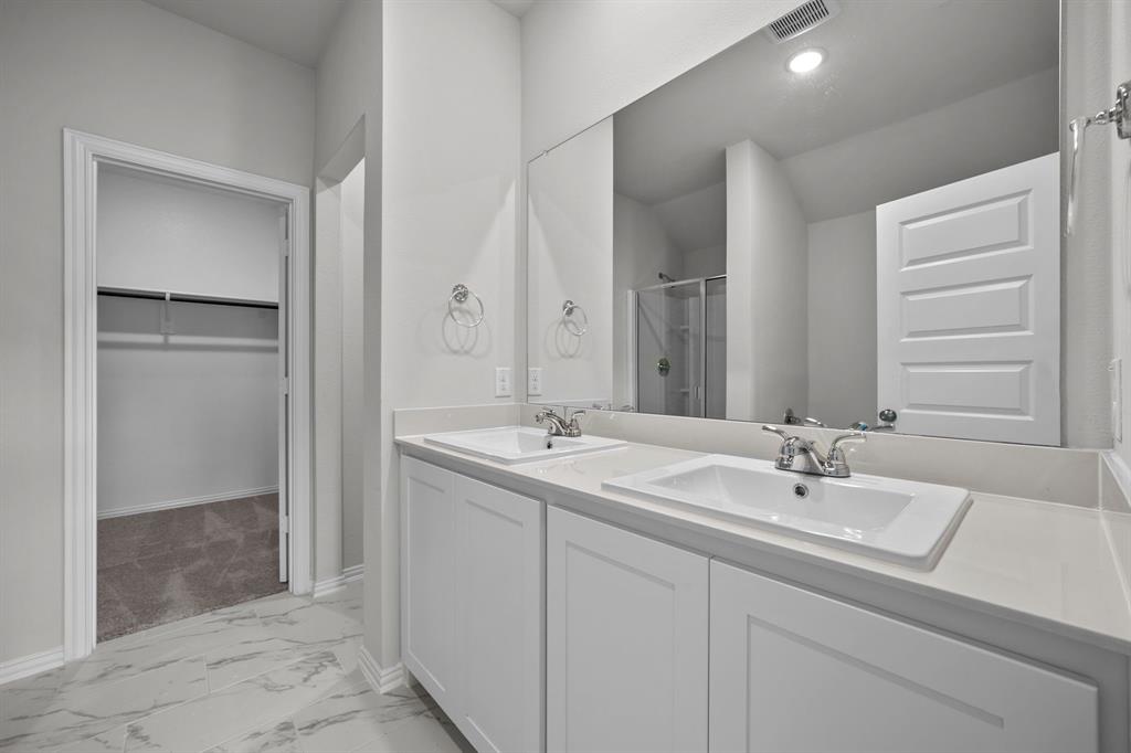 Rolling Ridge phase 1 - Residential Lease