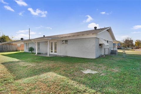 A home in Sulphur Springs