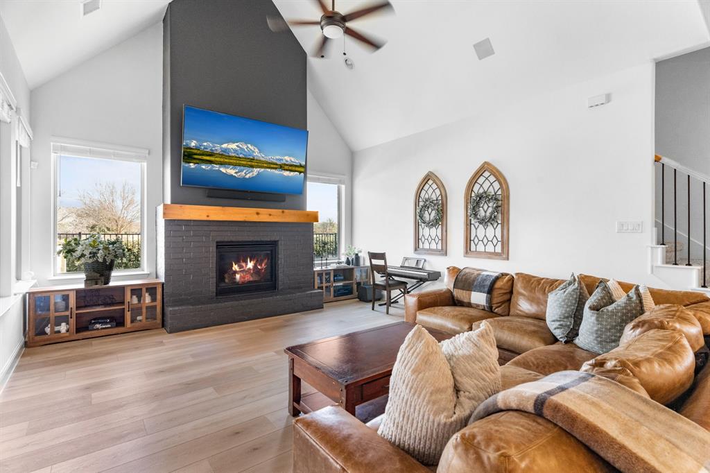 1898 Tumblegrass Road