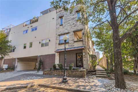 2928 State Street Dallas TX 75204