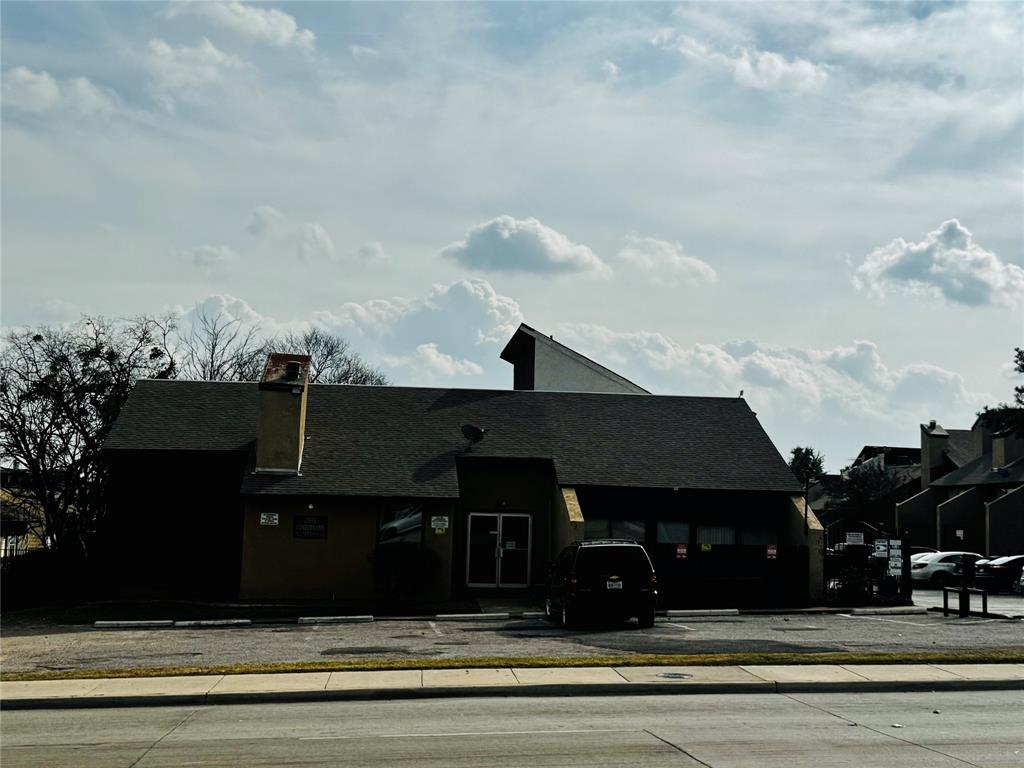 Lofts Condo - Residential