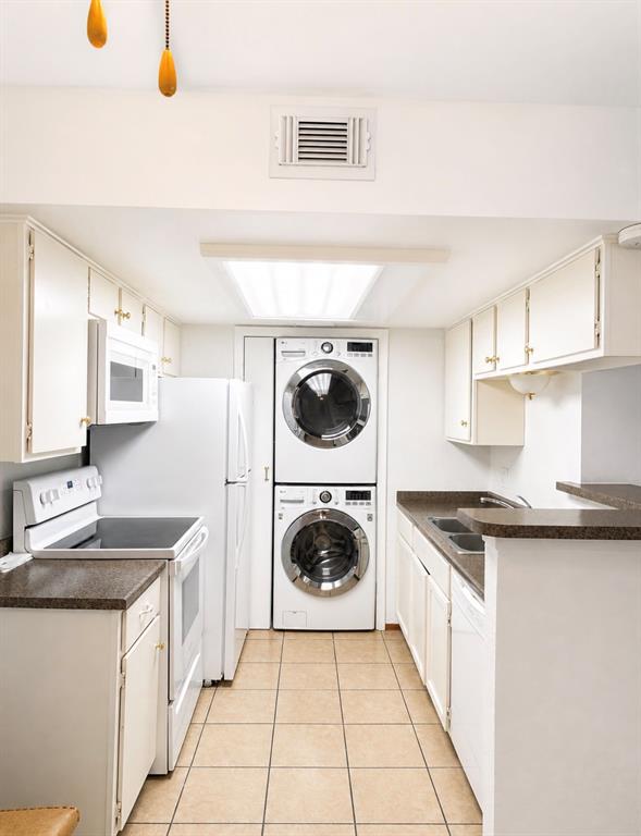 Lofts Condo - Residential