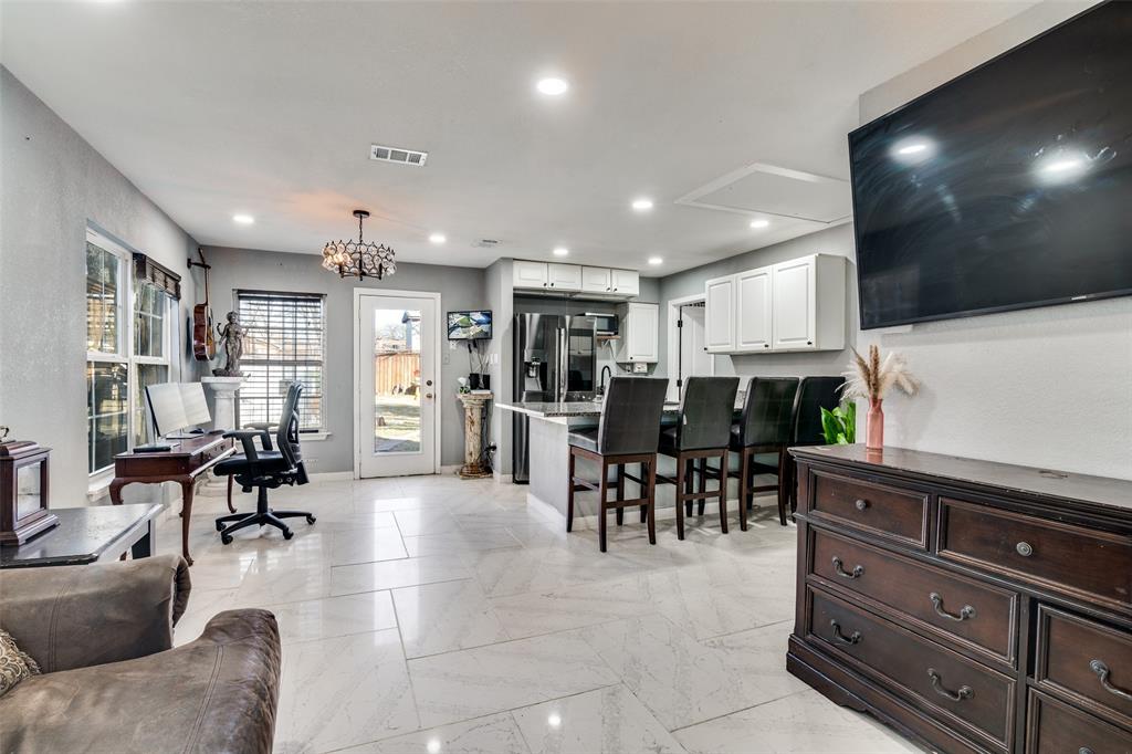 Pleasant Oaks - Residential