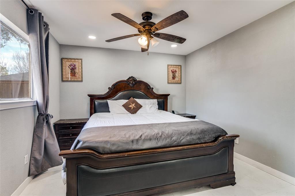 Pleasant Oaks - Residential