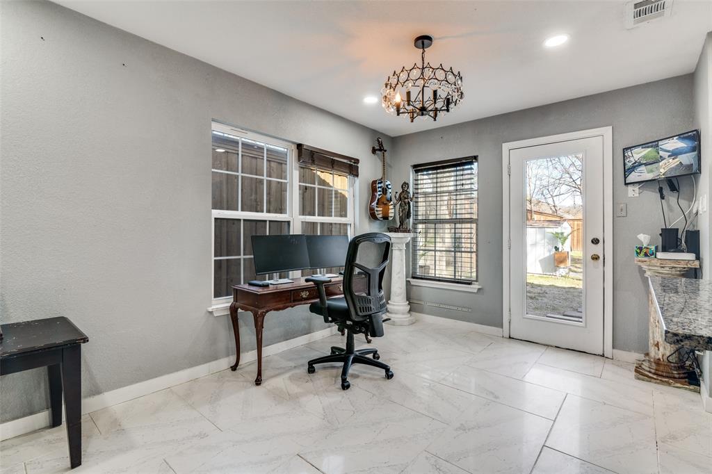 Pleasant Oaks - Residential