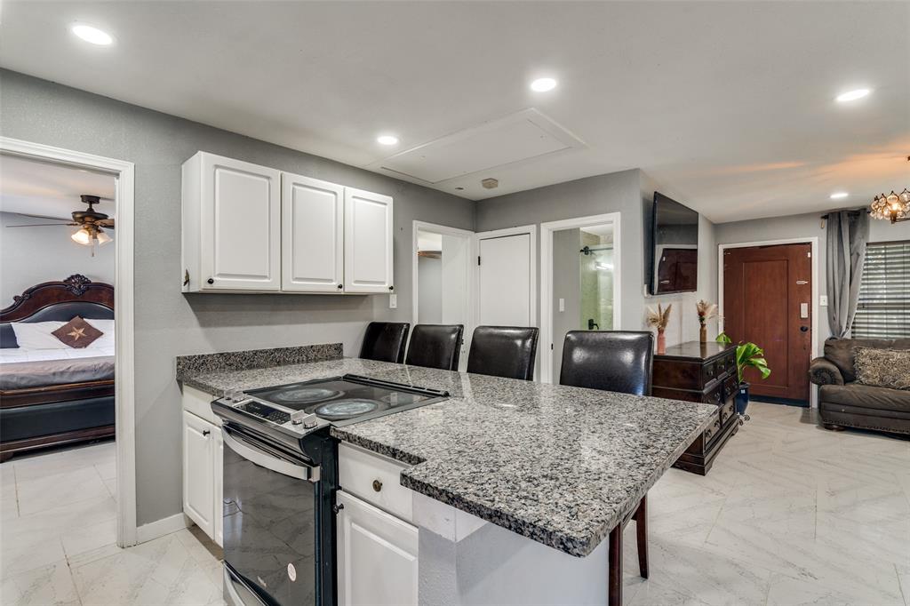 Pleasant Oaks - Residential