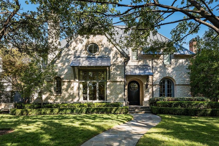 Traditional, one-of-a-kind home on 70x160 lot, built by Rusty Goff w exceptional detail & meticulously maintained throughout. This 6,157 sqft home has many special features including hand chiseled stone exterior, antique wood flrs and beams, and 20ft cathedral ceiling in LA. 1st flr feats gorgeous formals, study, family rm, office and chef’s dream kitchn w top-quality appliances, butler's pantry and large walk-in pantry. 2nd flr has 3 en-suite bedrms w lofts, game rm, and stunning master w vaulted ceilings, newly remodeled marble bathrm w coffee bar and his-and-her walk-in closets & water closets. 3rd flr lofts add 335 sqft full height bonus space. Backyrd oasis w screened porch, outdoor kitchn & tranquil pool.
