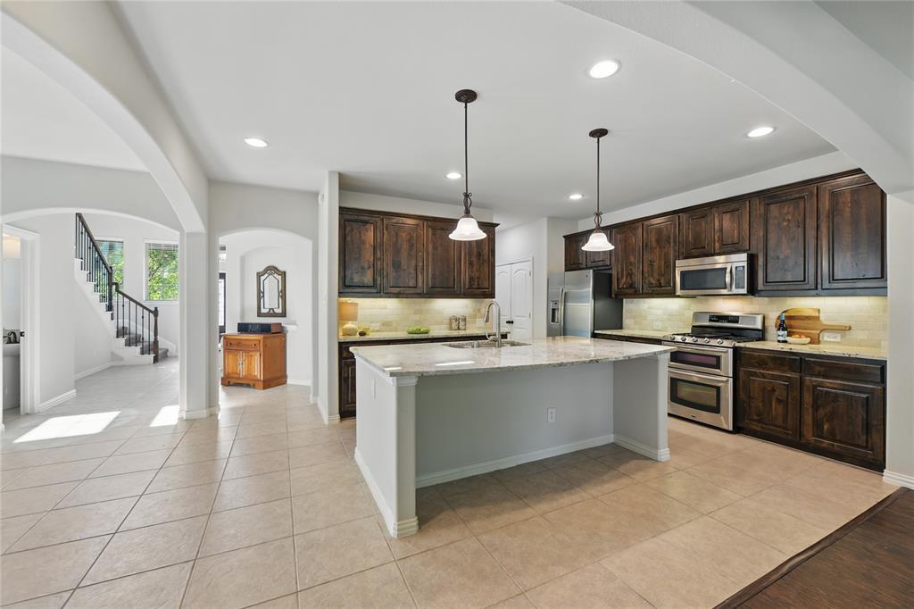 Lantana, Texas 76226, United States, 3 Bedrooms Bedrooms, ,4 BathroomsBathrooms,Residential,Pending,125295