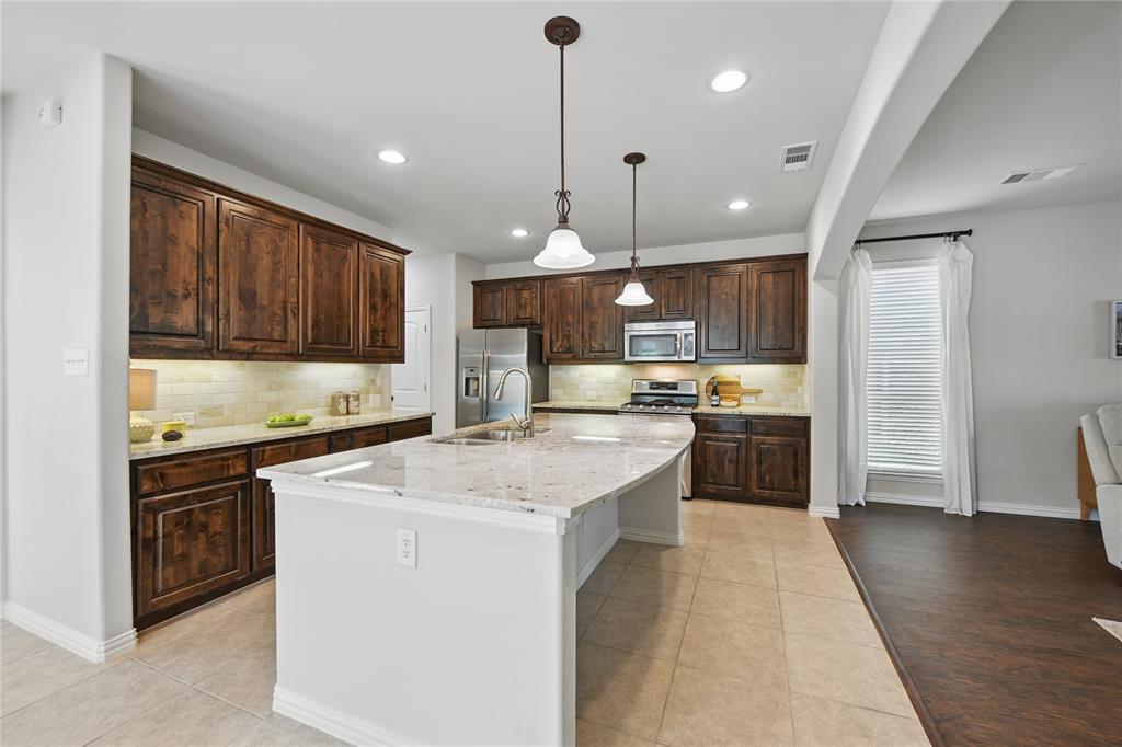 Lantana, Texas 76226, United States, 3 Bedrooms Bedrooms, ,4 BathroomsBathrooms,Residential,Pending,125295